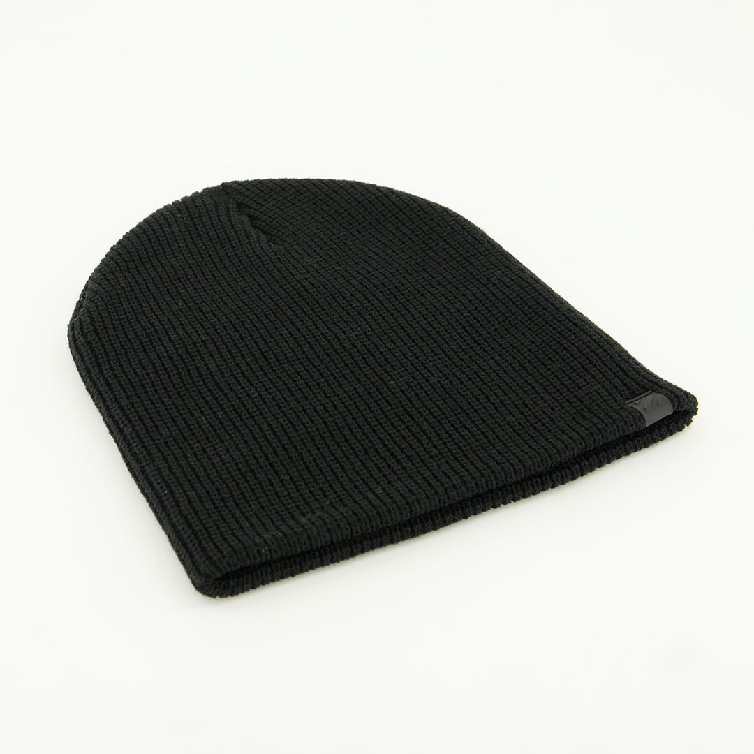 Ribbed Knite Skull Beanie.Rubber Z Label. – Fashion Fusion