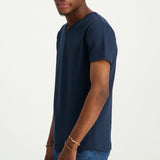 MENS MODA NAVY  TEXTURED V-NECK T-SHIRT (HD LOGO)