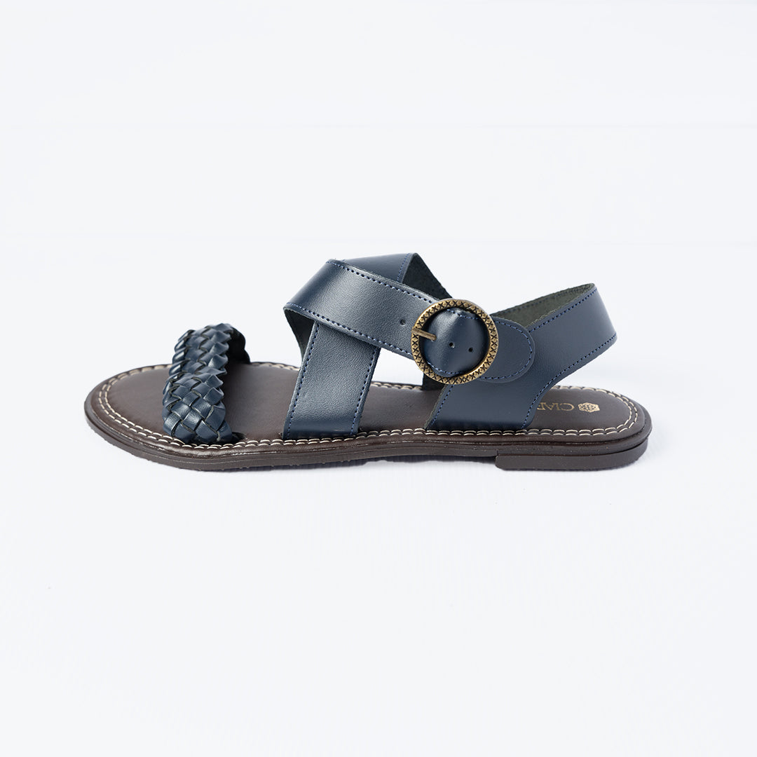 Leather Weave Strappy Sandal.Round Buckle.